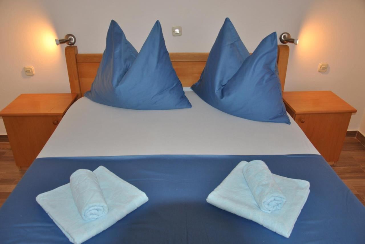 Apartments Villa Macola Trogir Luaran gambar