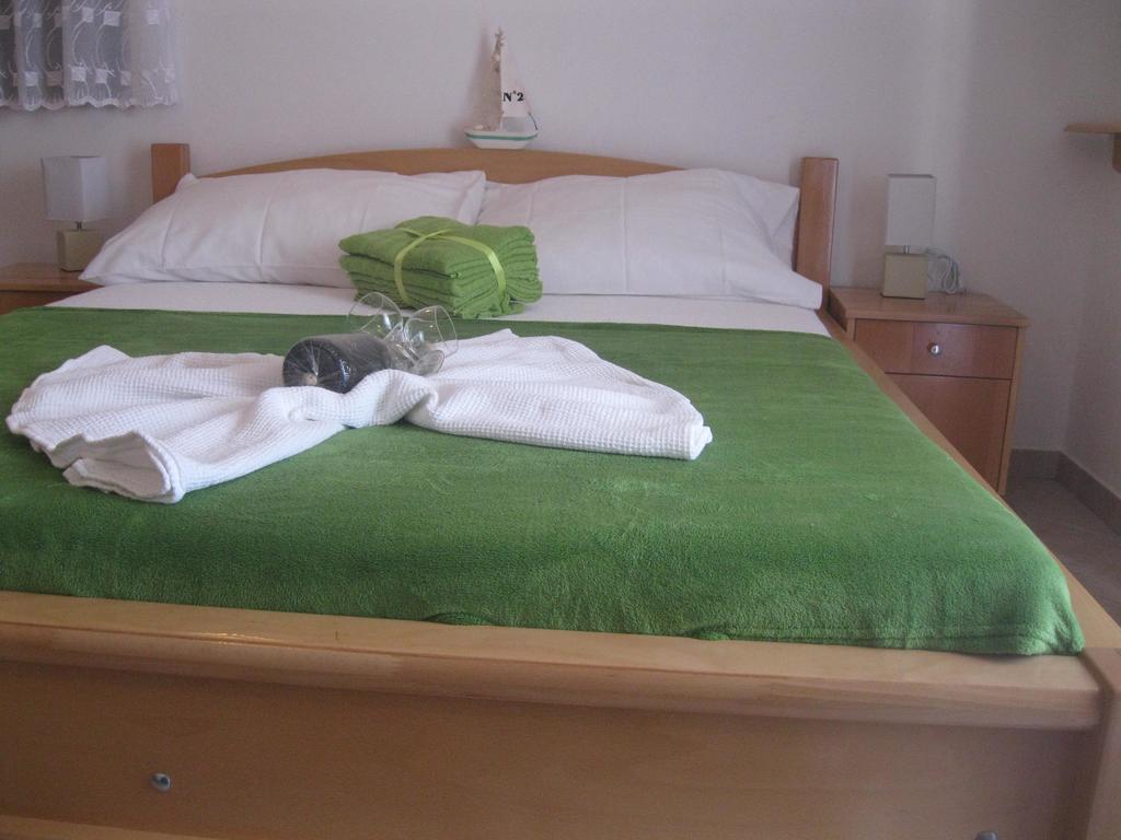 Apartments Villa Macola Trogir Luaran gambar