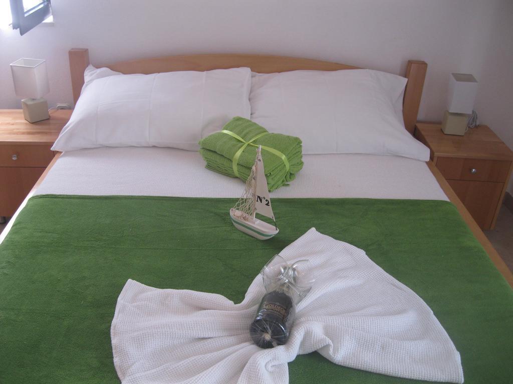 Apartments Villa Macola Trogir Luaran gambar